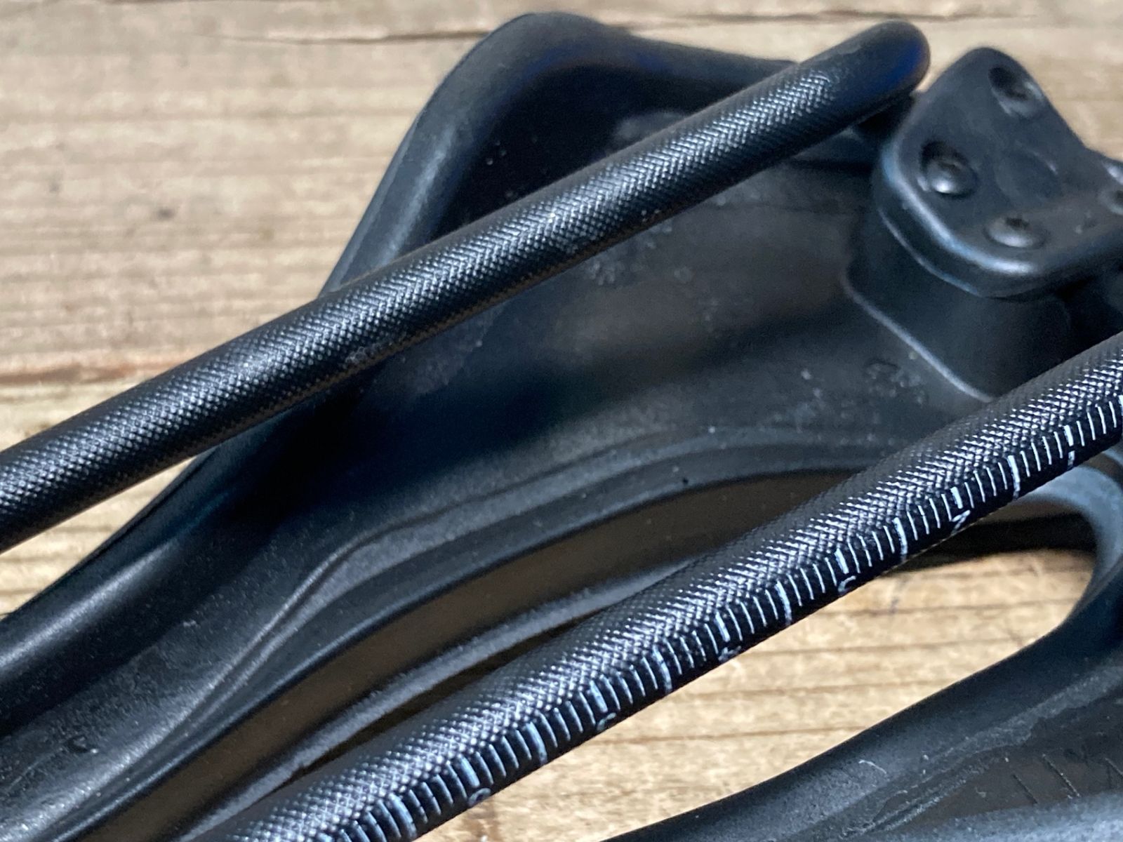 JM290 SELLE SMP VT20C サドル 黒 aisi 304 tubuレール 143mm BRIGHTFACE_UK