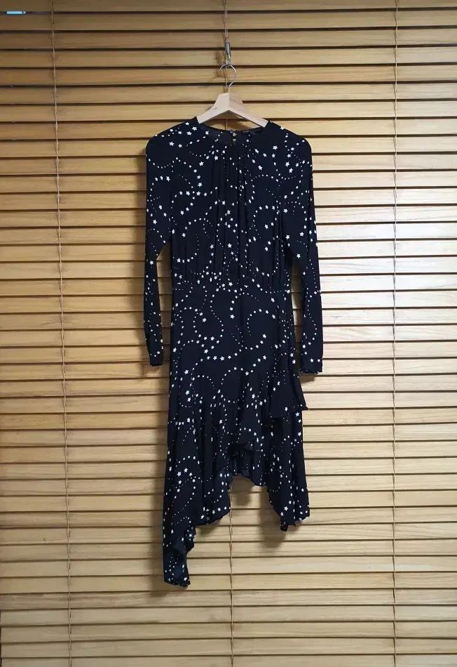 Maje マージュ maje(マージュ) maje スター パターン アシンメトリー