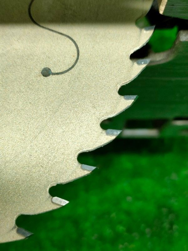 HS631DZB モータ異音も軸ブレもなし