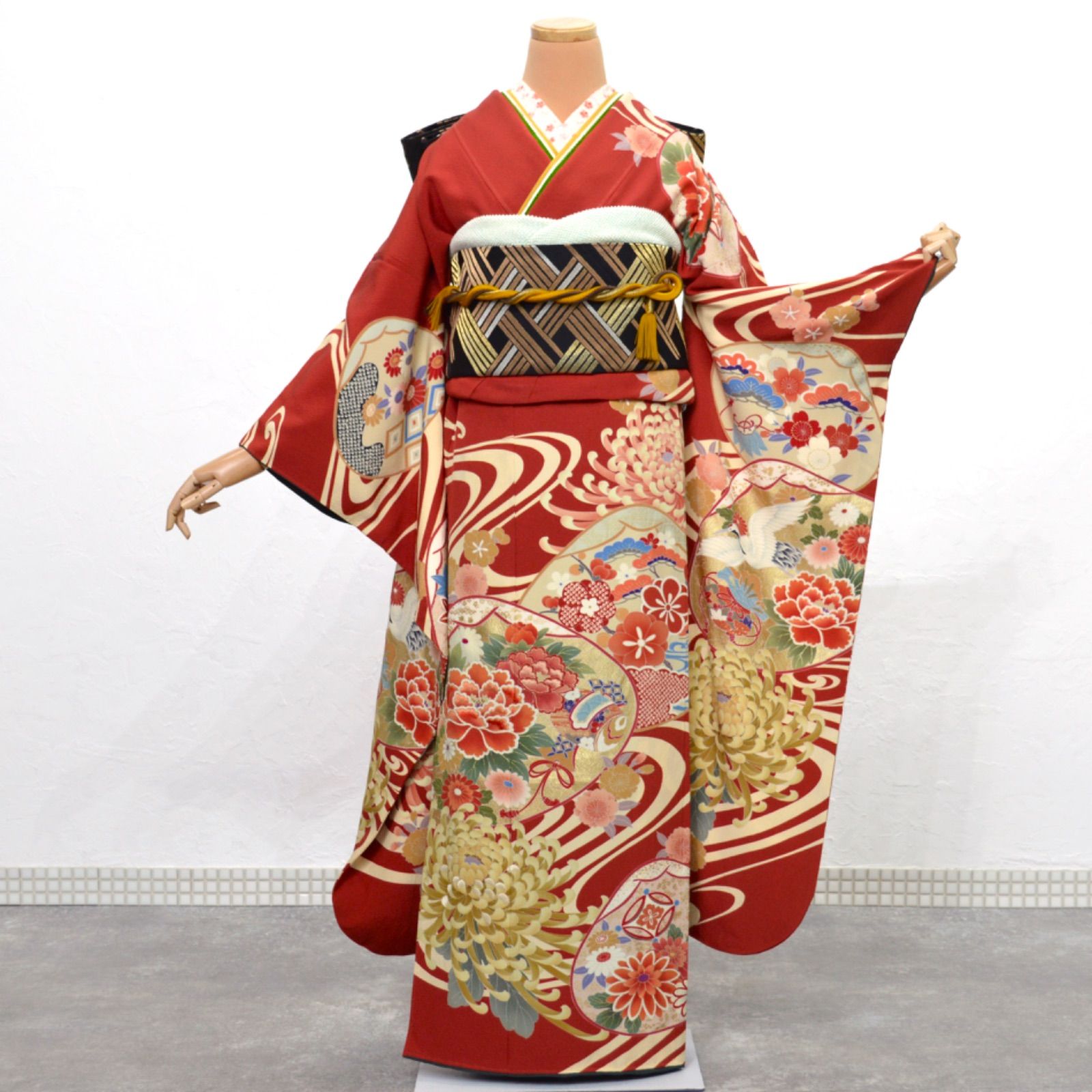 訳あり特価Used品》正絹 振袖フルセット S〜Lサイズ 古典美 成人式