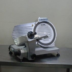 2015年製 業務用 ミート スライサー PRO-250YS-BT W480D390H365mm 100V 100w テフロン刃250mm 手動 ハム スライサー 15kg