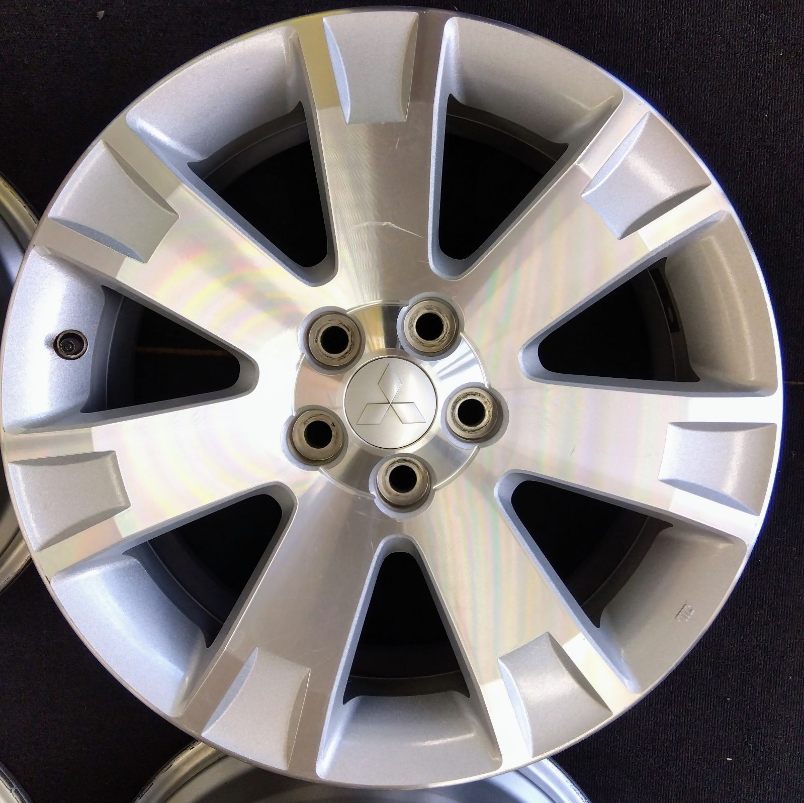 中古 ホイール 三菱 4本セット 18インチ 7.0J×18+38 PCD 114.3 