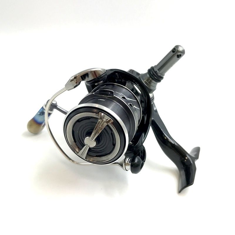 23 タトゥーラ　FC LT2500SS-QD ダイワ タトゥーラ FC LT2500SS-H-QD (リール) 価格比較 - 価格.com