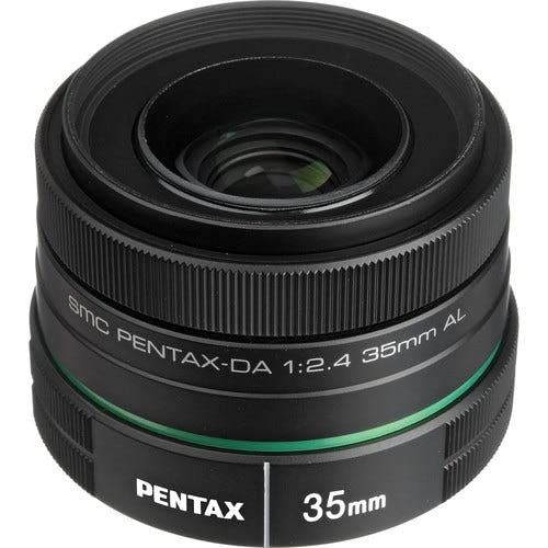 ペンタックス smc PENTAX DA 35 mmF 2 4 AL 自然な遠近感で撮影できる標準レンズ デジタル画像の特性に最適化した 設計 小型軽量で持ち運びに便利 ポートレートやスナップ 動物 花の撮影に適した常用レンズ ペンタックス一眼レフK