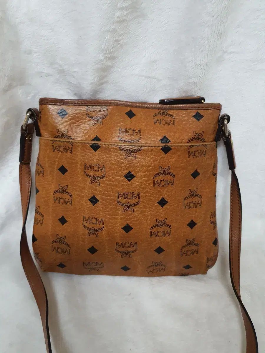 ヴィセトス クロスバック