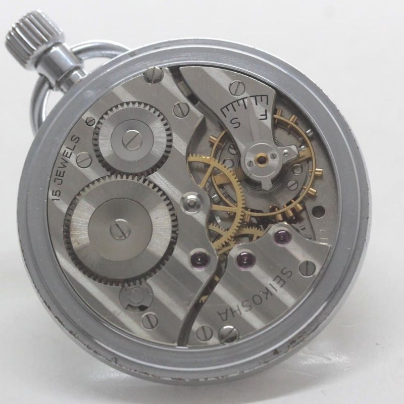 希少　国鉄四国 懐中時計　VINTAGE ギョーシェ彫り＆四角形 ウォルサムのアンティーク懐中時計