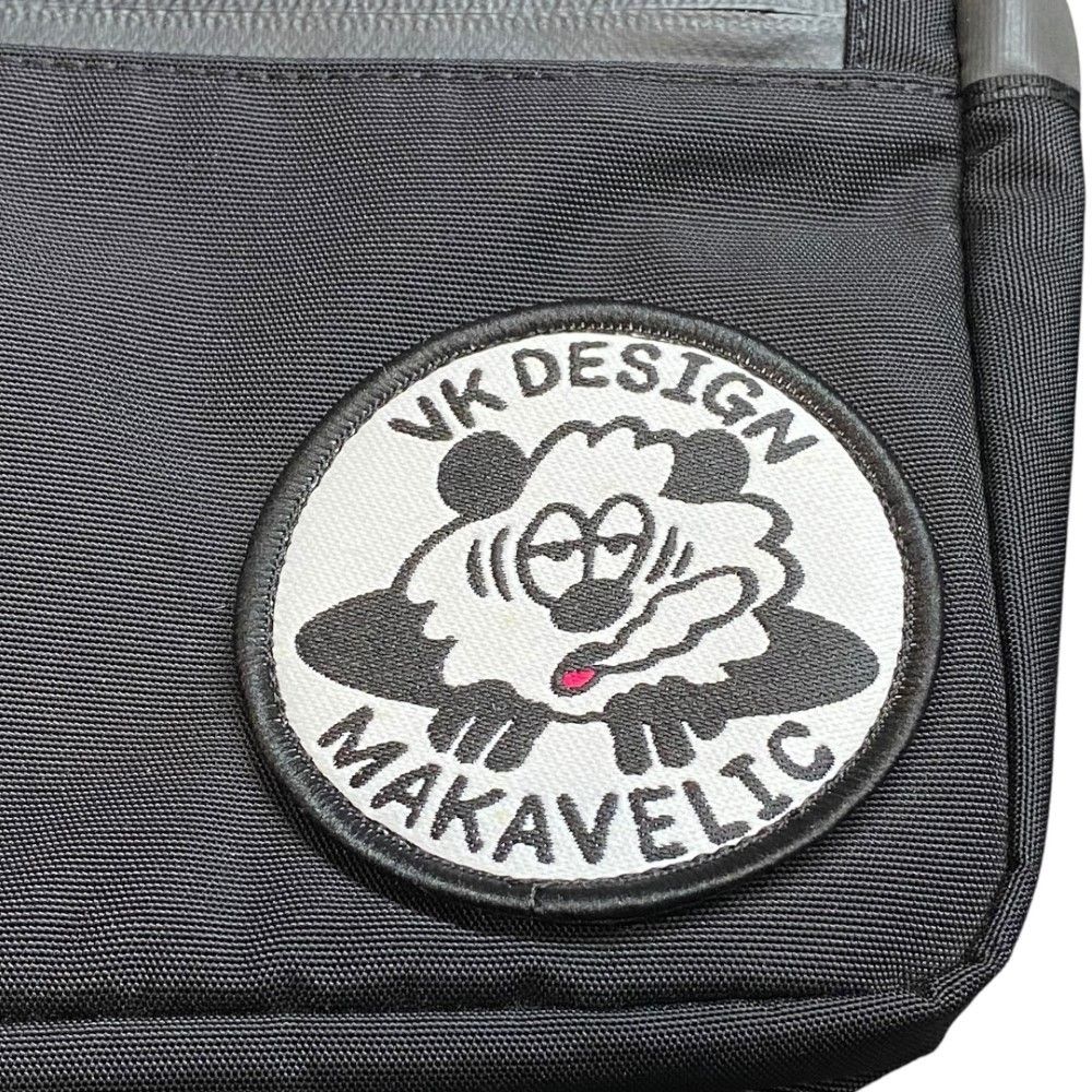 MAKAVELIC × VERDY ショルダーバッグ ブラック - メルカリ
