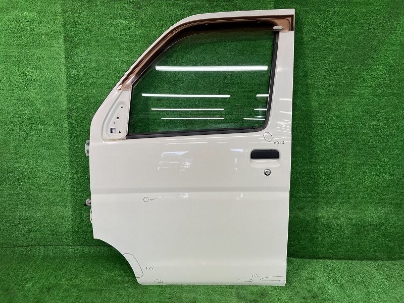 ハイゼット S331V 左フロントドア カーゴ 4WD ニホンイタ M3108 67002-B5023 W09