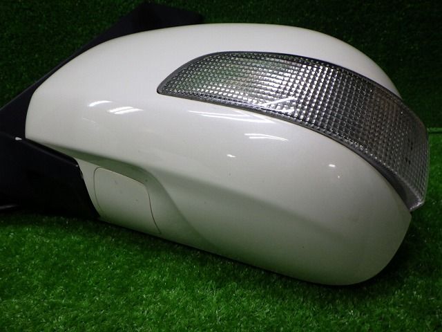 ジャンク品 トヨタ AZR60/65 ヴォクシー ノア 純正OP ドアミラー ジャンク品 トヨタ AZR60/65 ヴォクシー ノア 純正OP ドアミラー