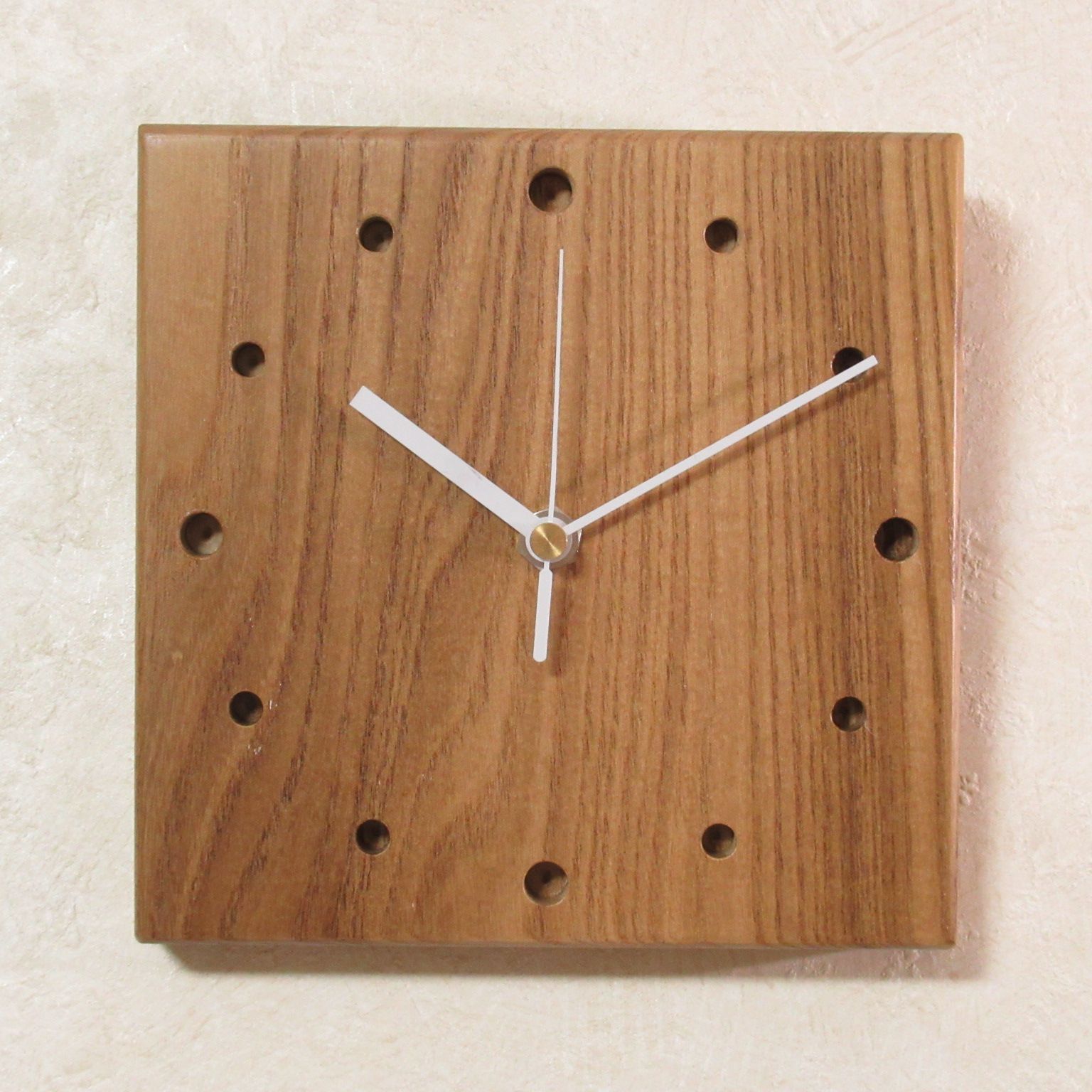 ☆縁起の良い木【いちい（一位）】木製時計23（掛け時計）