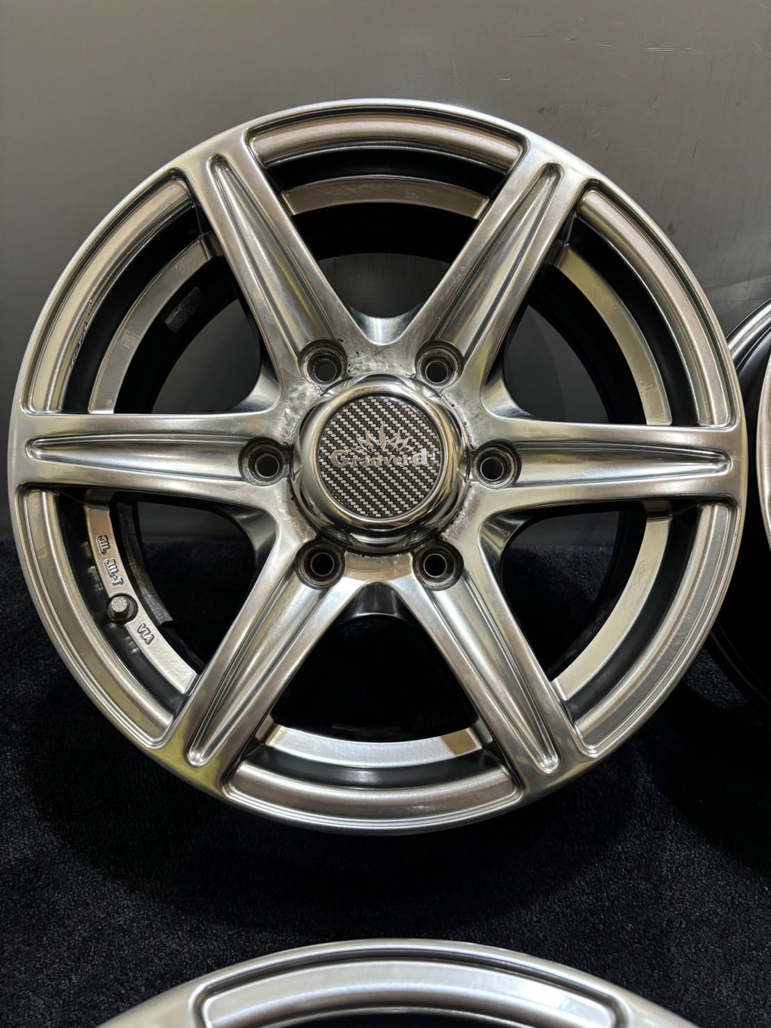 WEDS KEELER 15 6 33 139.7 6穴 ハイエースに！ Weds KEELER 15インチ