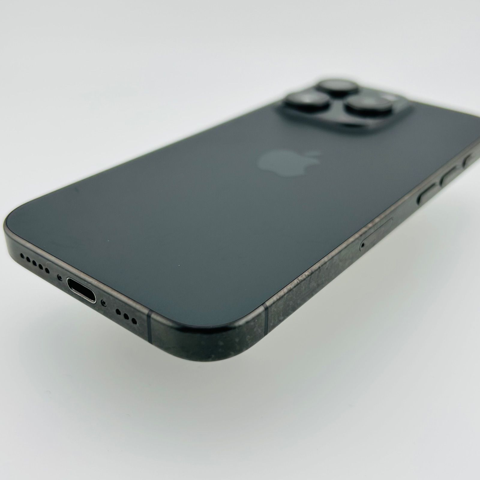 iPhone 15 128GB ブラック バッテリー90% SIMフリー iPhone 15 128GB ブラック バッテリー90% SIMフリー の通販 by