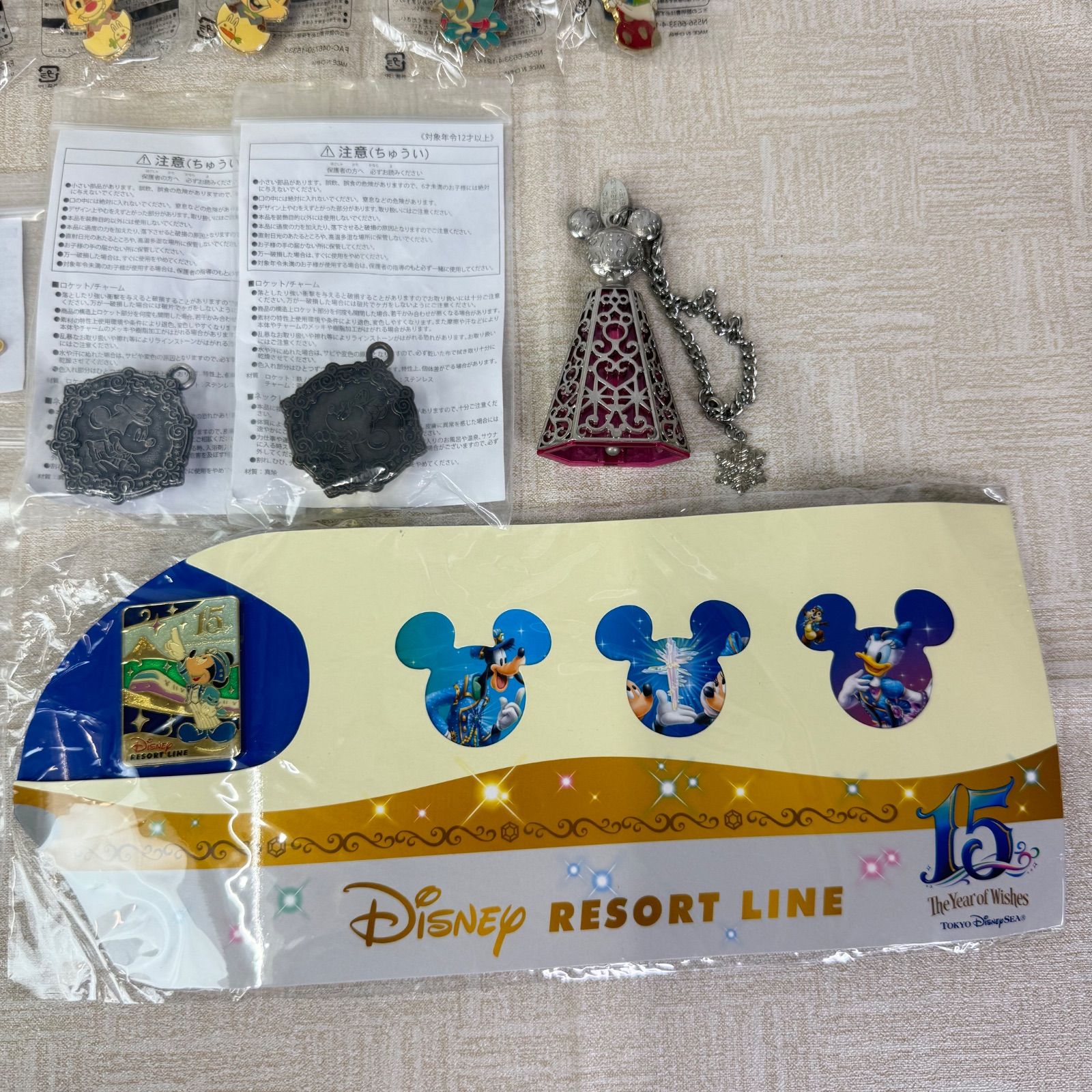 ディズニーコンプしたいミッキーたちの「ピンバッジ」！立体的 【激 