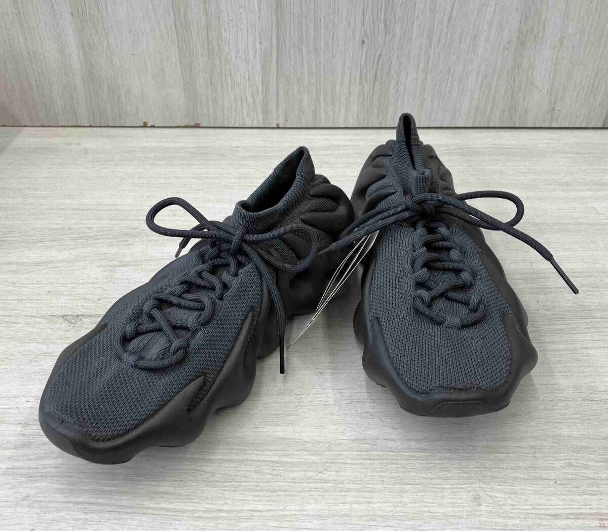 adidas スニーカー グレー アディダス YEEZY 450 H03665 グレー adidas スニーカー グレー アディダス YEEZY 450 H03665 グレー