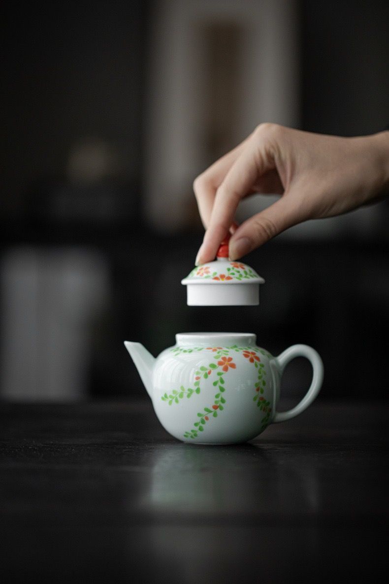 2点 中国景徳鎮 磁器 茶杯 湯のみ 湯呑み お茶 カップ コップ グラス 