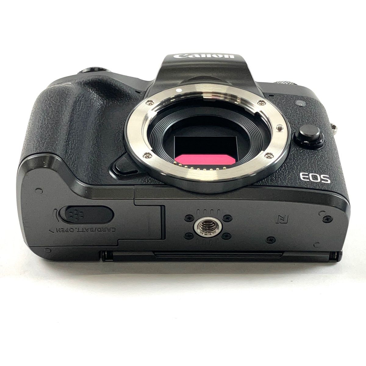 EOS M5
