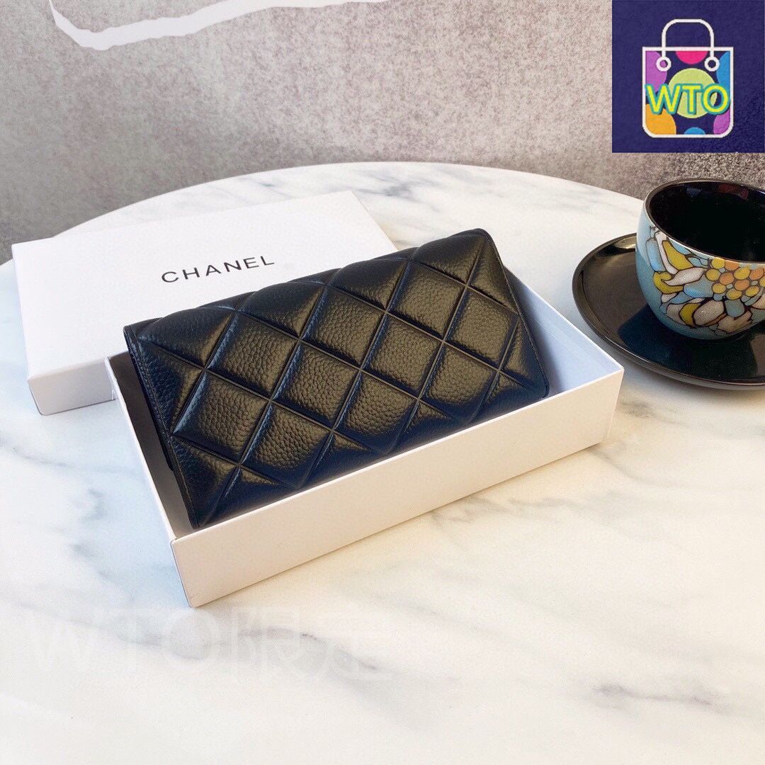 今日特価】Chanel シャネル 二つ折りウォレットシリーズ 牛皮を