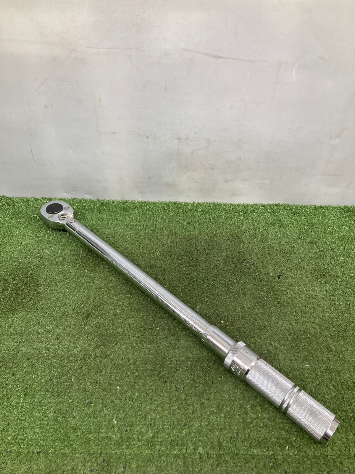 品 0921 MAC TOOLS 1 2Dr. 40-200Nm トルクレンチ TWV150JFC ITEWHTLGO5B4