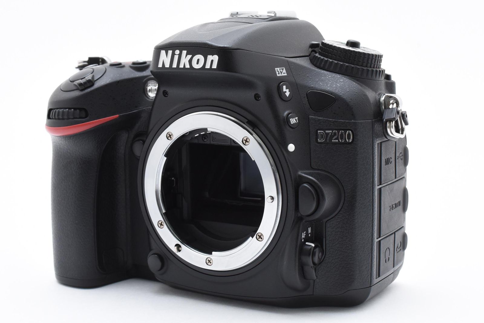 超美品 Nikon D7200 使用率16％ Wi-Fi搭載 ボディ #8550 - メルカリ