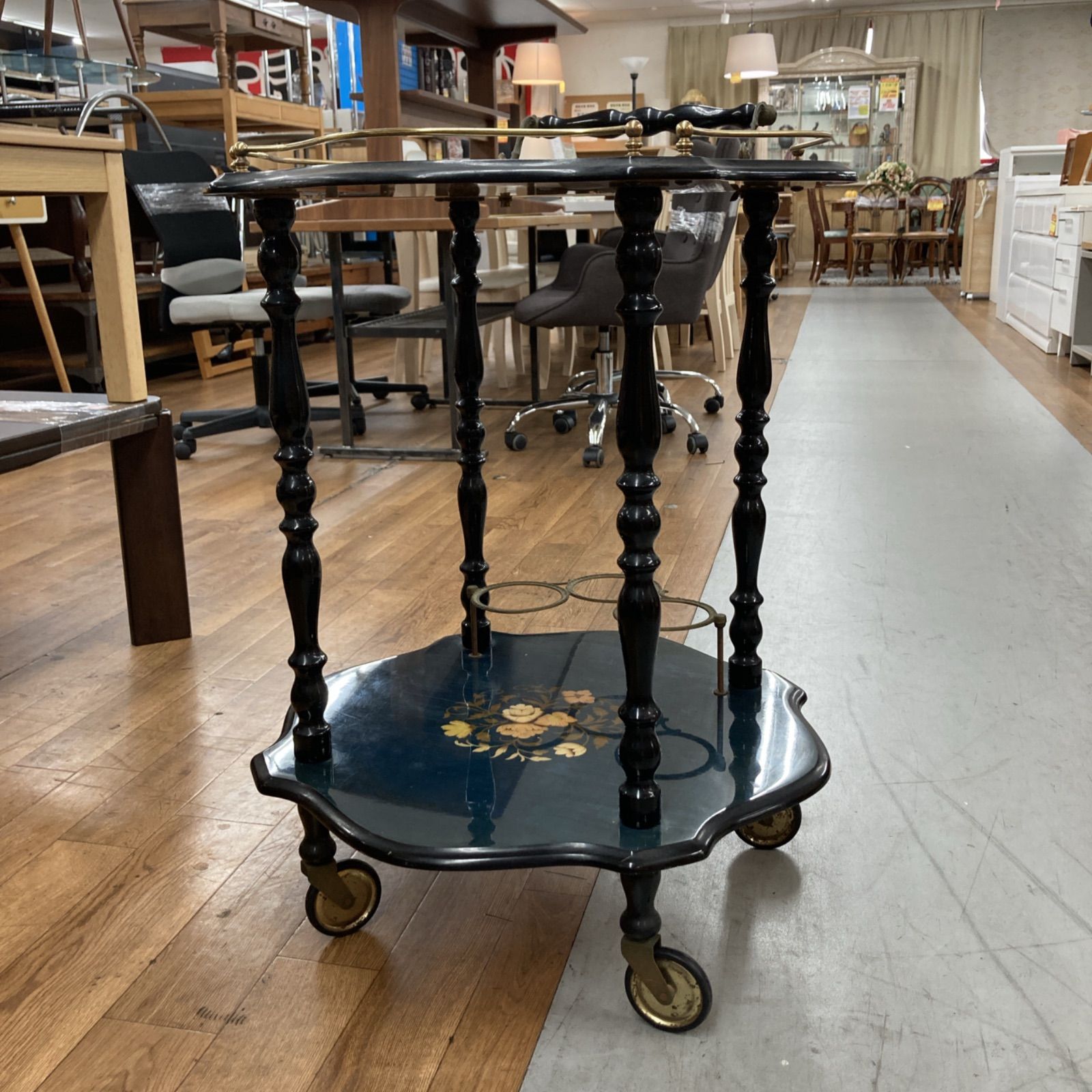 【訳アリ】Drexel Heritageドレクセルヘリテイジ サーバーワゴン 訳アリ Drexel Heritageドレクセルヘリテイジ サーバーワゴン