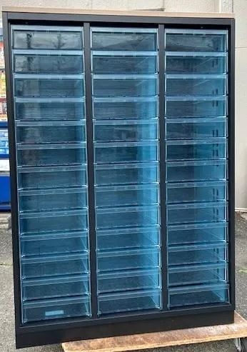 2019年製 コクヨ エディア A4深型クリスタルトレー W900 D450 H1270 3列13段 ブラック 木目天板付き CC レターケース トレー 書類整理 オフィス収納