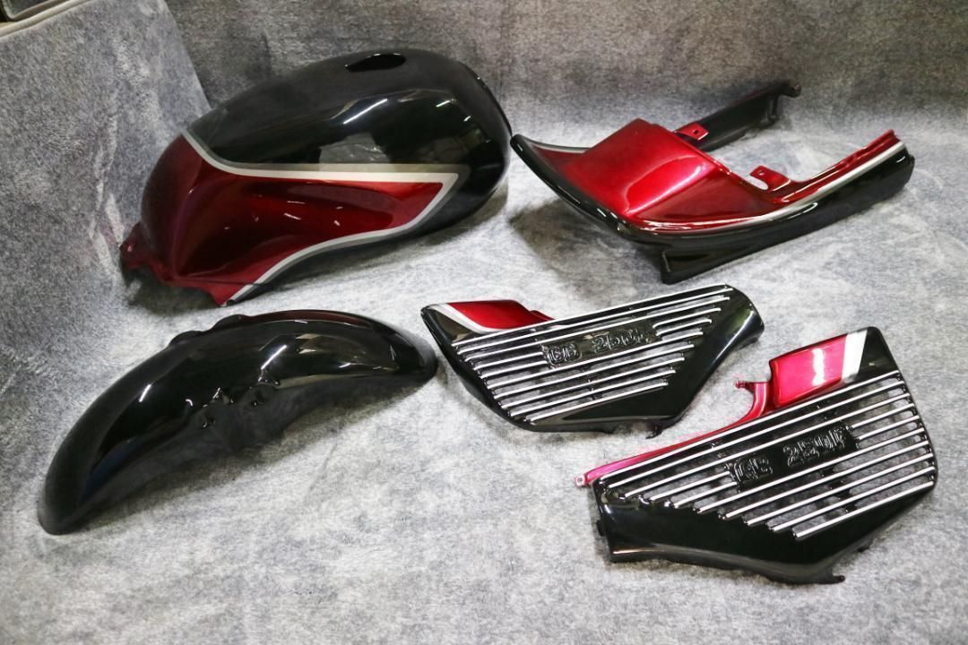 ジェイド２５０　外装カバー　一式　黒赤ＣＢＸ/MC23塗装 済み セット ジェイド250 外装カバー 一式 黒赤CBX/MC23塗装 済み