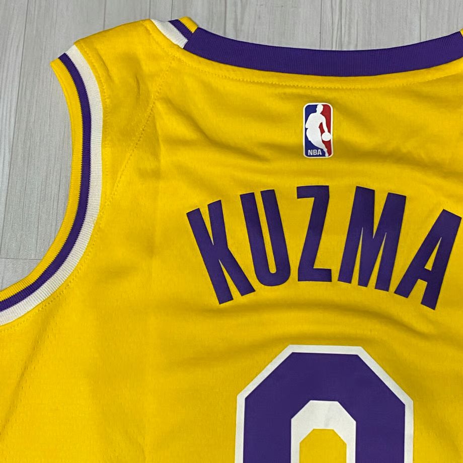 米国規格 NIKE ナイキ Lakers レイカーズ NBA カイル クーズマ
