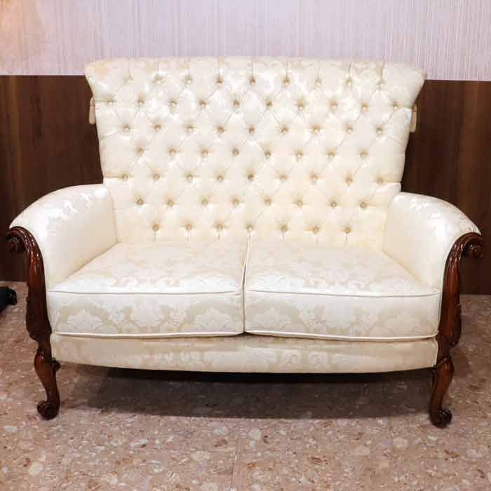 イタリア 二人がけソファ ベージュ 猫脚 ハイバックソファ 完成品 ガレージセール イタリア 二人がけソファ ベージュ 猫脚 ハイバック