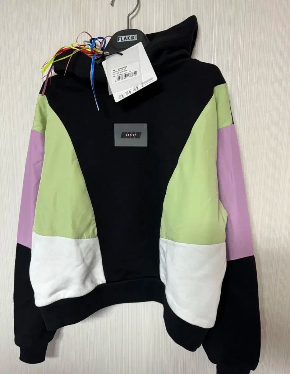 MSGM キッズ フード Tシャツ 10y ボンプティアンベリーキッズモントク タンベリー