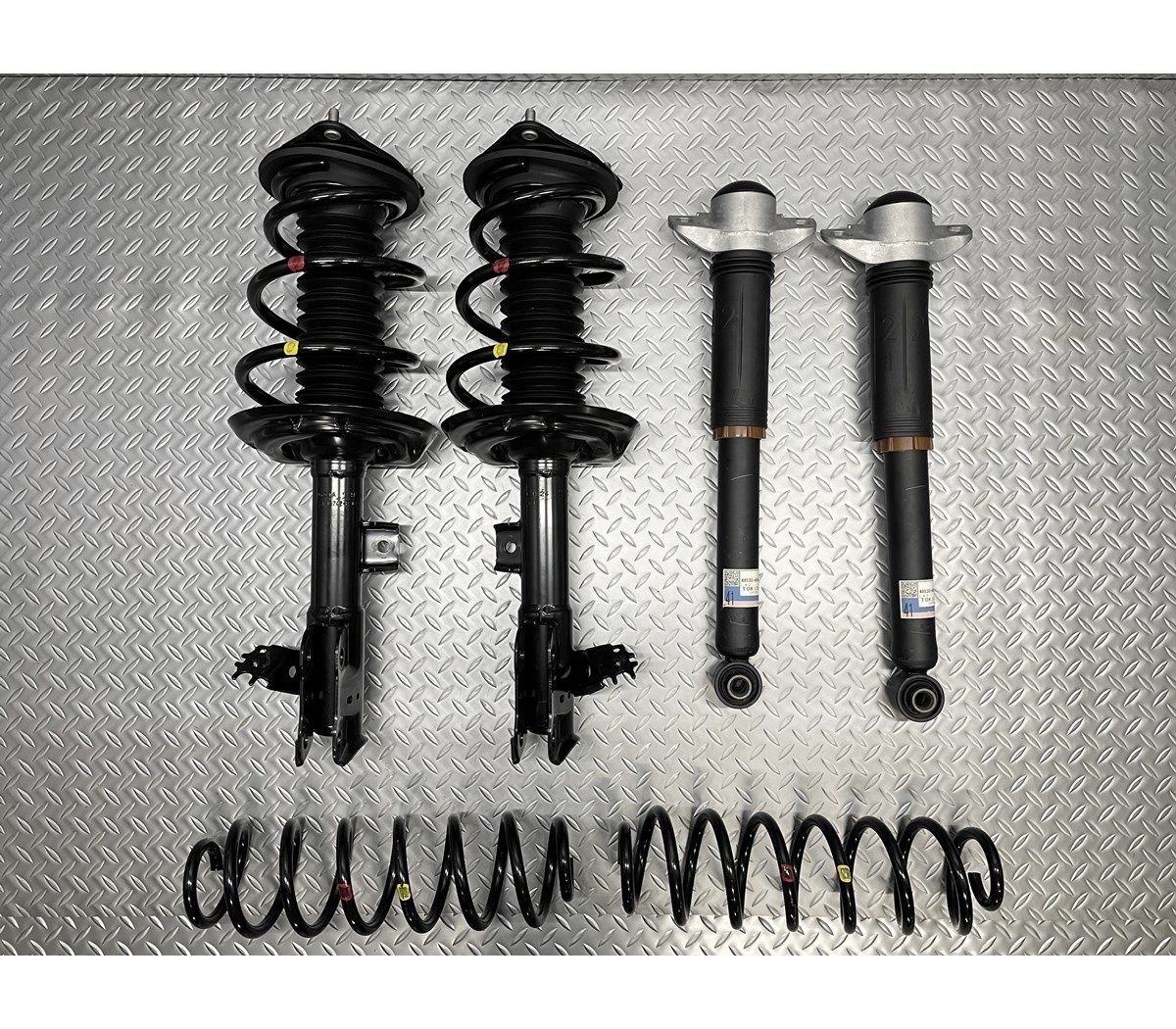 新車外し 80系 トヨタ ハリアー 純正 サスキット 品番48510-48610 48520-48610 48530-48410 MXUA85 MXUA80 AXUH85 AXUH80 25080045