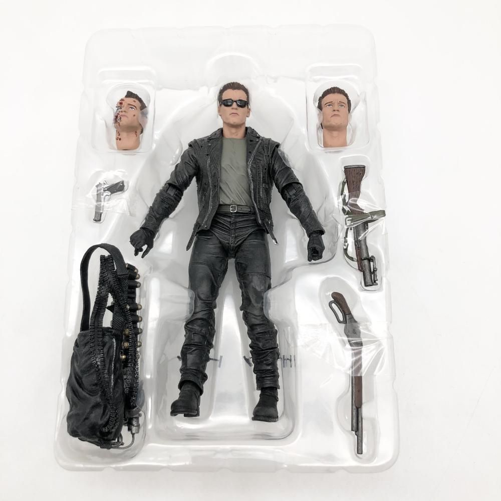 NECA ／ターミネーター T800【中古開封品】 未開封 NECA ターミネーター T-800 ジェネシス 2点セット - メルカリ