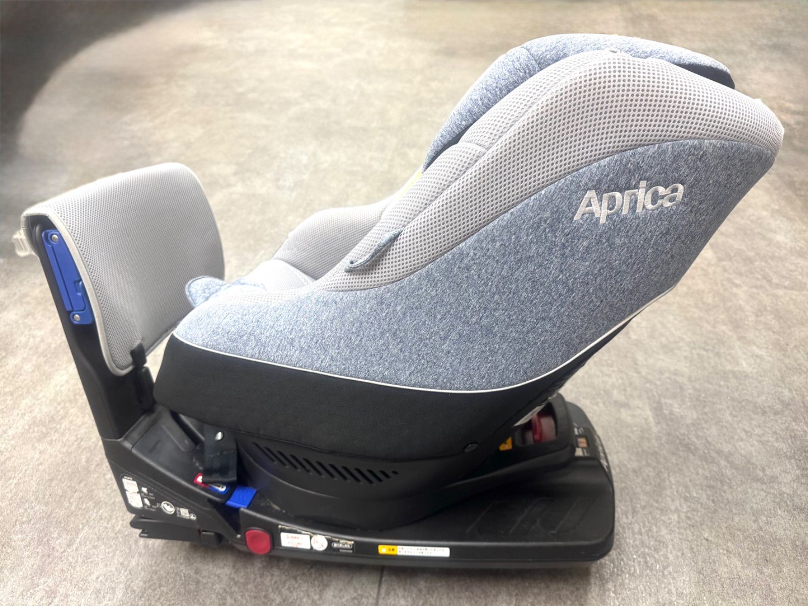 【7月末までの出品】中古チャイルドシート　アップリカ　クルリラ　ISOFIX Cururila 2025年7月発売 アップリカ クルリラ エックス プラス