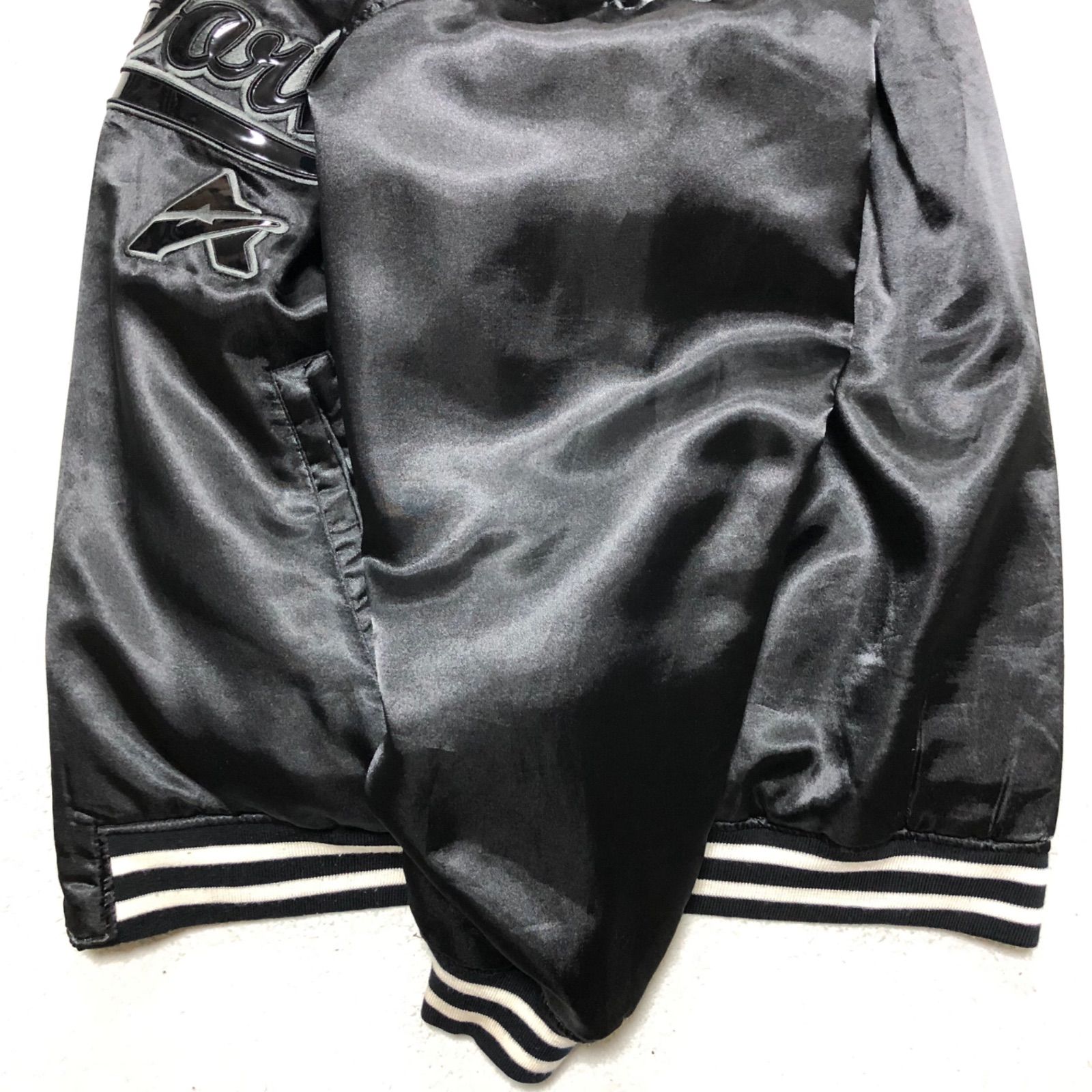 美品　アヴィレックス　ニューヨークアワードジャケット　2XL　ブラック AVIREX VARSITY JACKET スタジャン ヴァーシティジャケット バーシティ