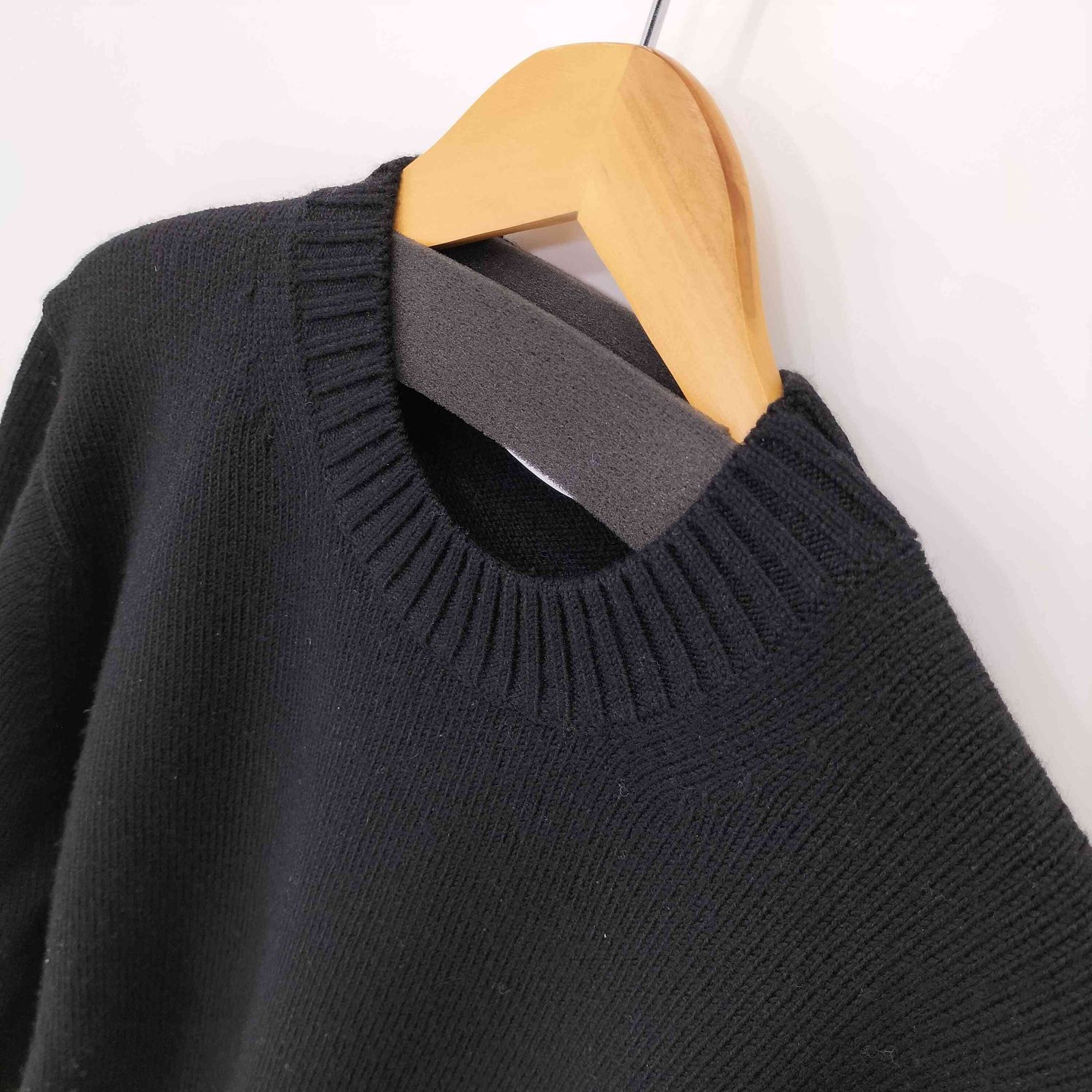 ＜LOEFF＞ダメージ ニット プルオーバー 楽天市場】【SALE！40%OFF】ロエフ LOEFF ダメージ ニット プル