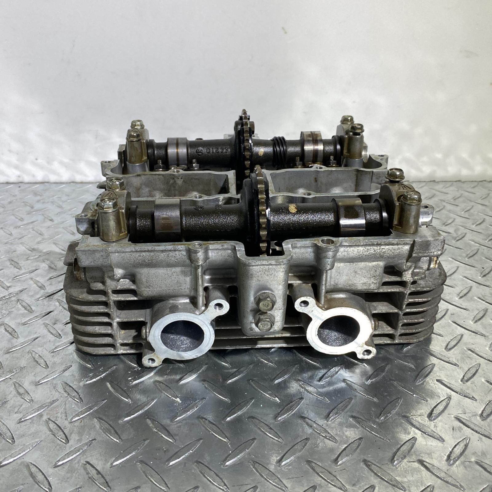 SUZUKI GSX400E シリンダーヘッド ASSY スズキ - メルカリ