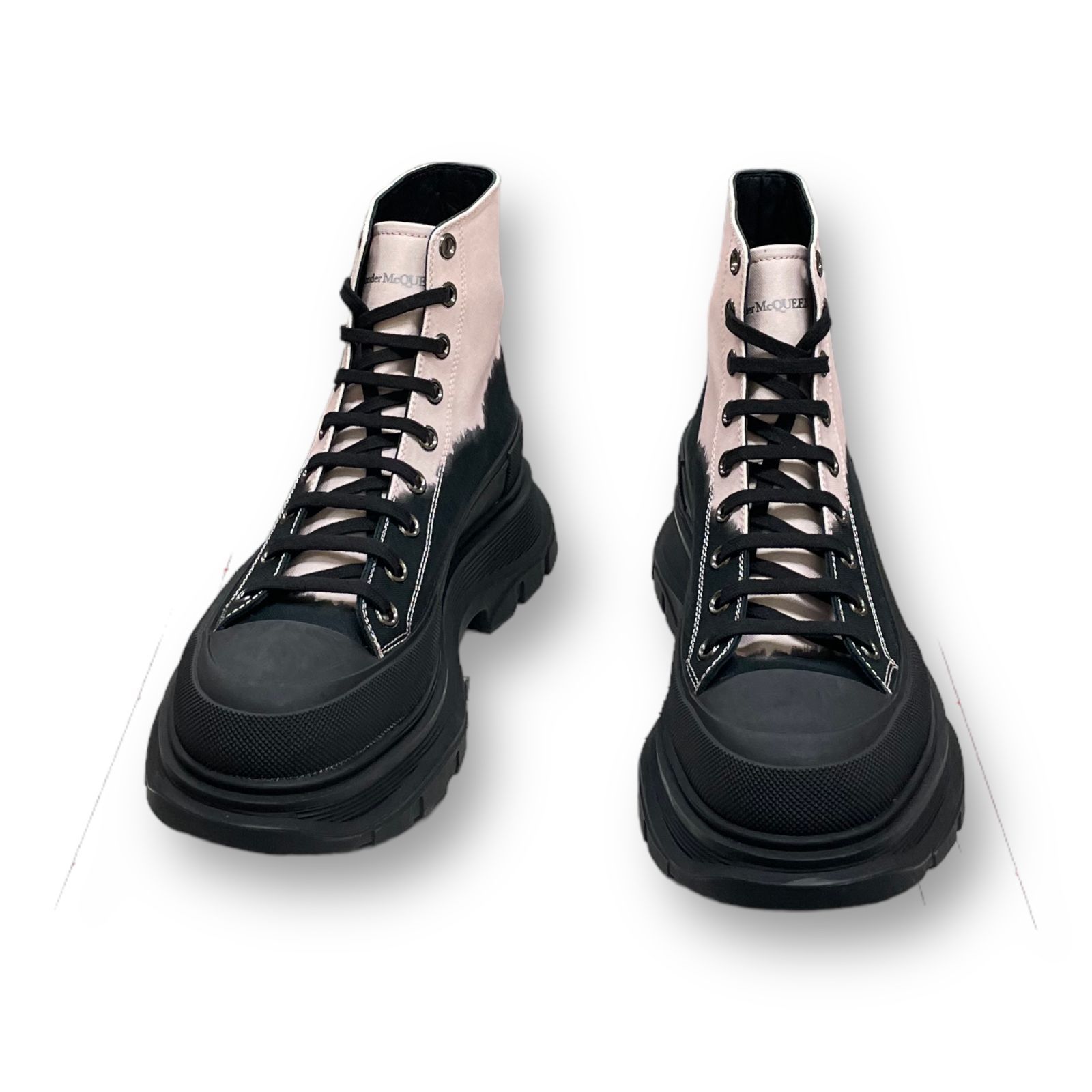 黒 桜古典 41）ALEXANDER MCQUEEN TREAD SLICK | academiadevendasmb