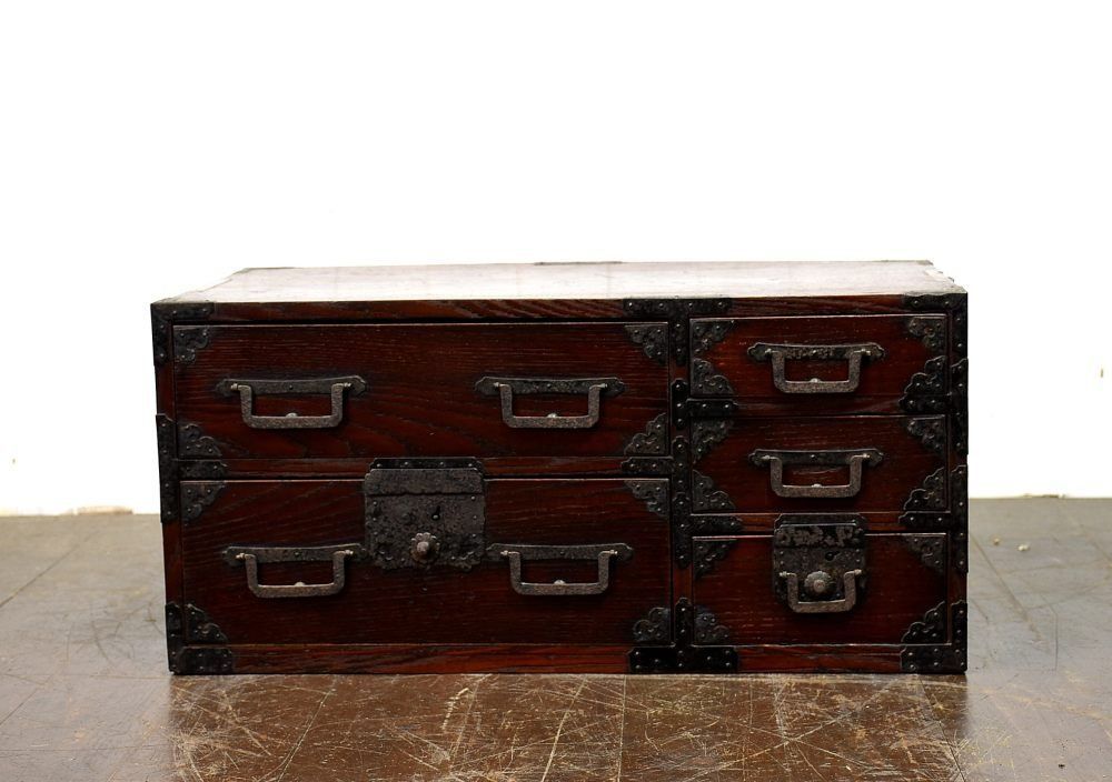 蔵A3996 和家具 鉄角金具 小箪笥 小引き出し 江戸時代 ３１ｃｍ×６４ｃｍ