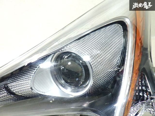 トヨタ 純正 ZVW50 ZVW51 ZVW55 50 プリウス 前期 LED ヘッド
