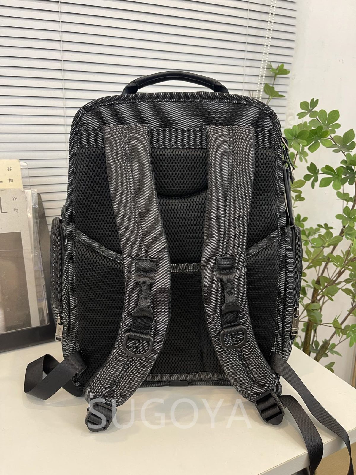 新品✨ TUMI ALPHA3 GREY 2603580 トゥミ リュック バックパック ビジネスリュック ビジネスバッグ メンズバッグ 仕事用 通勤  通学 出張 大容量 - メルカリ