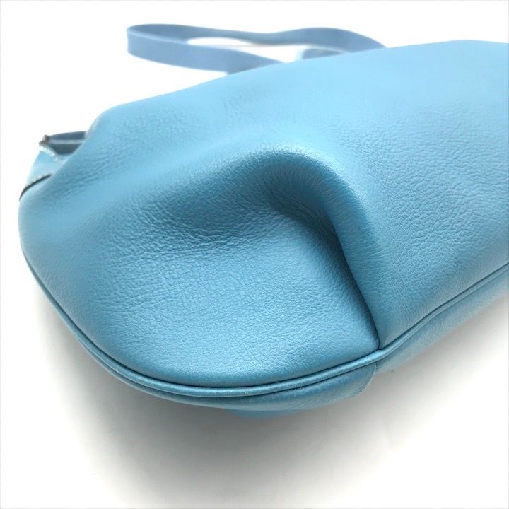 良品 HERMES エルメス ロデオドゥ レザー ショルダー バッグ ブルージーン シルバー金具 刻印あり a4179 HERMES（エルメス） ロデオドゥ ショルダーバッグ 型押しレザー ブルー