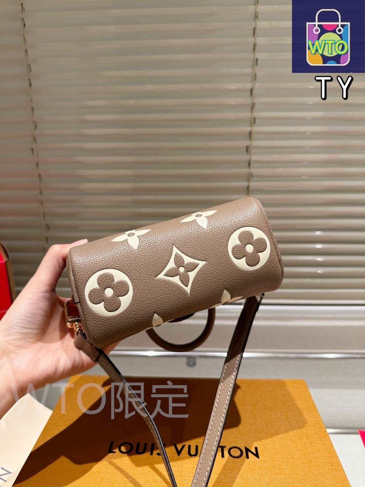 今日WTO】Louis Vuitton Speedy 16cm ピローバッグ（オリジナル