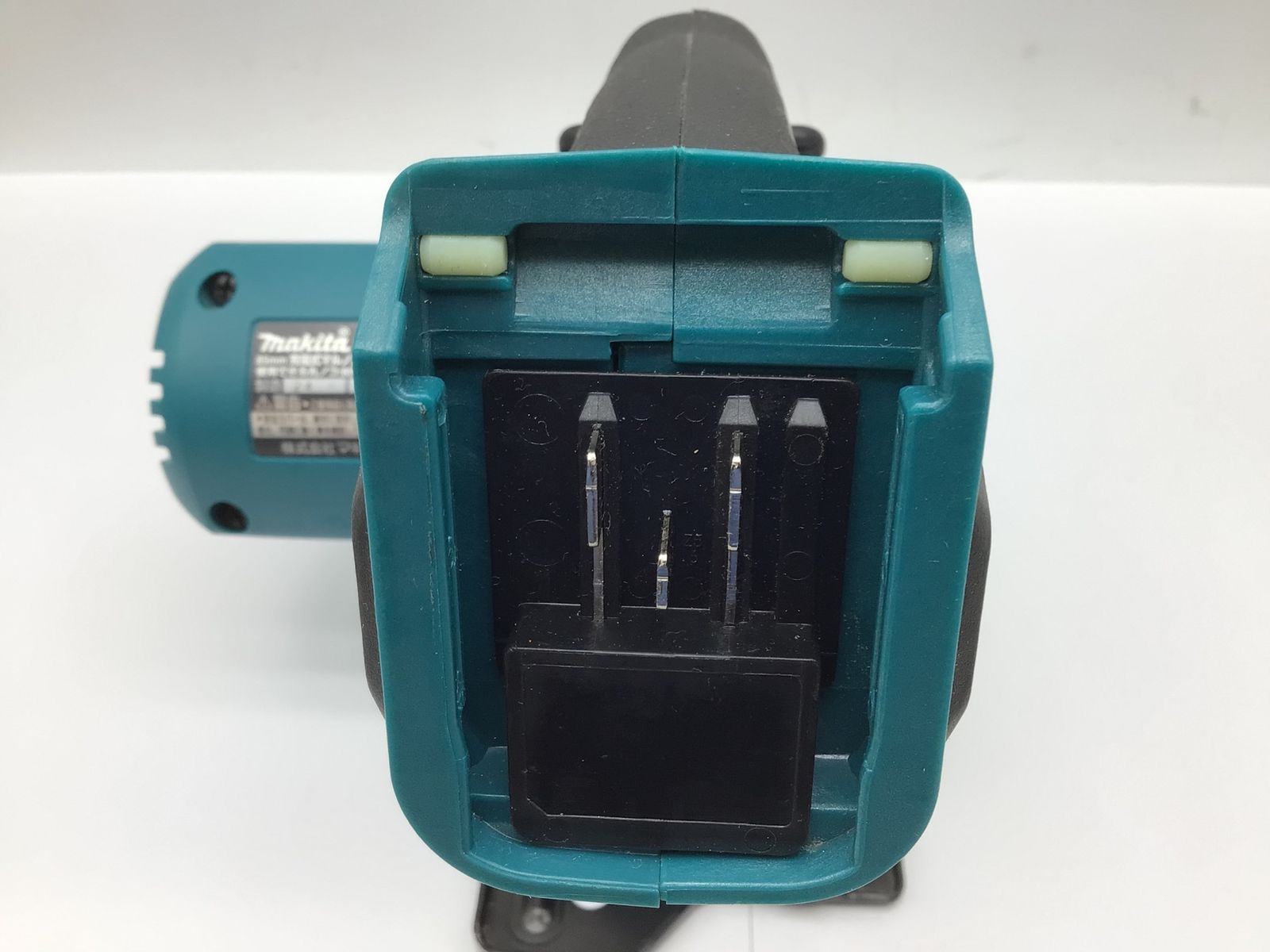 10.8v充電式マルノコ HS301DZ