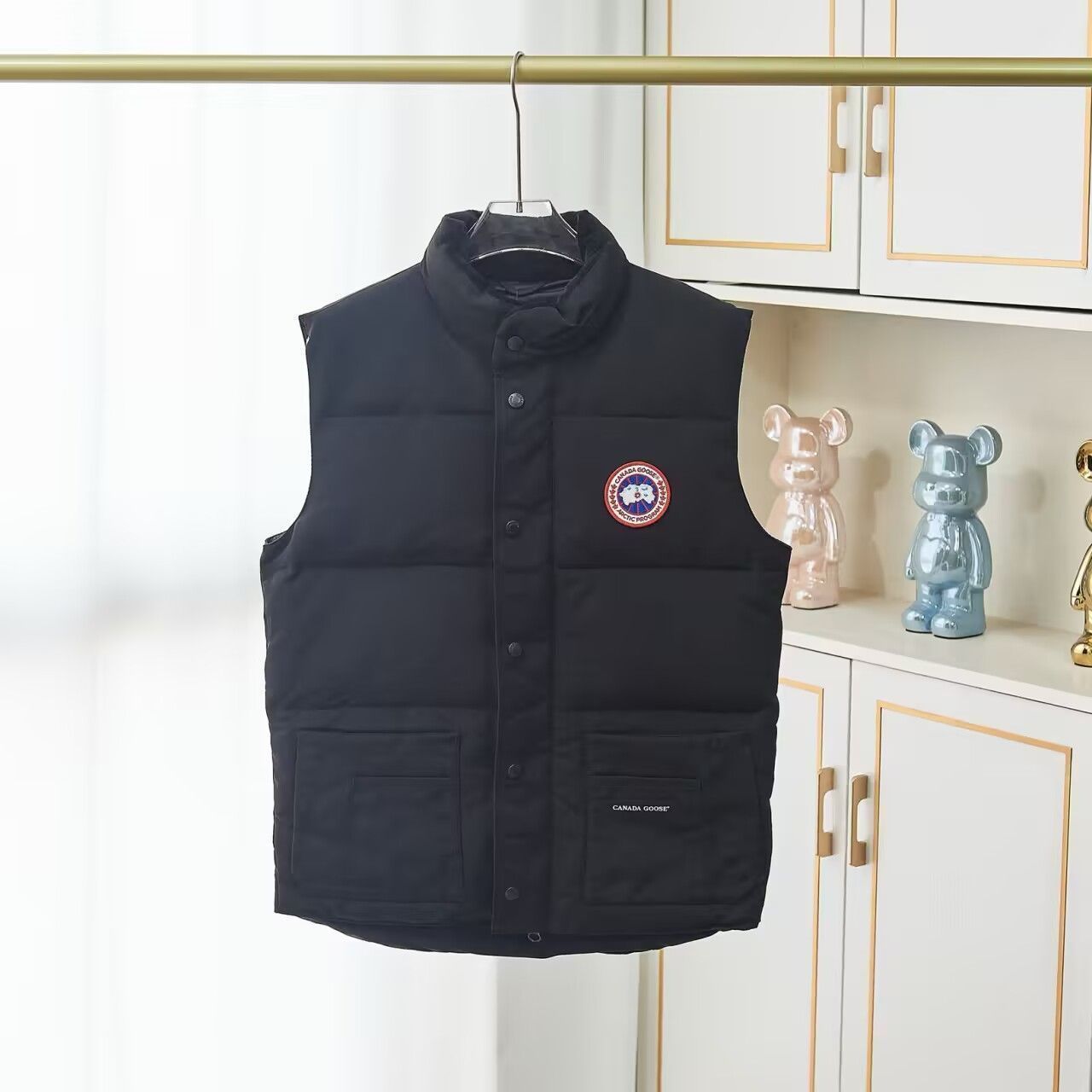 CANADA GOOSE カナダグース ダウンベスト｜本日限定特価｜新品未