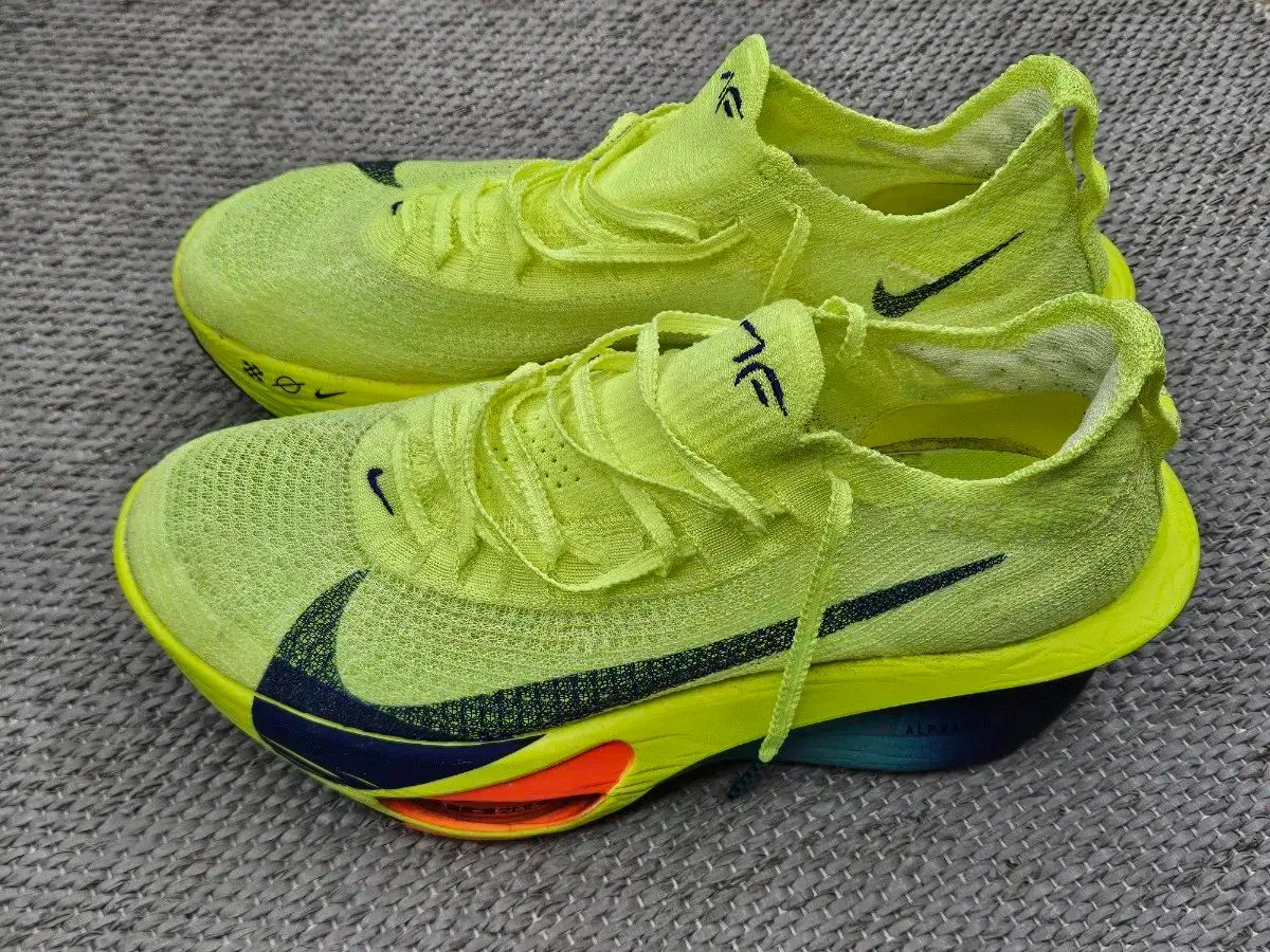 Nike アルファフライ3 26.5 NIKE アルファフライ3」の人気商品一覧