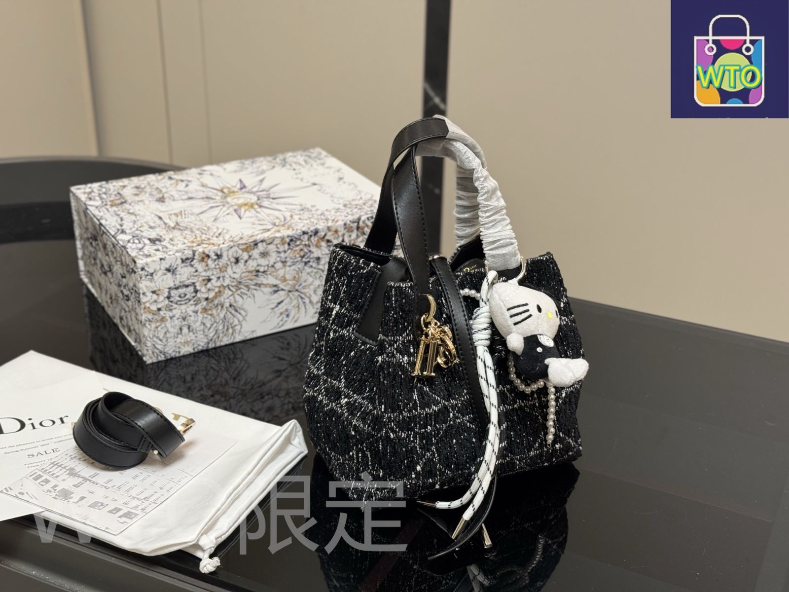 今日WTO】Dior Medium Toujours Shopping Bag ディオール