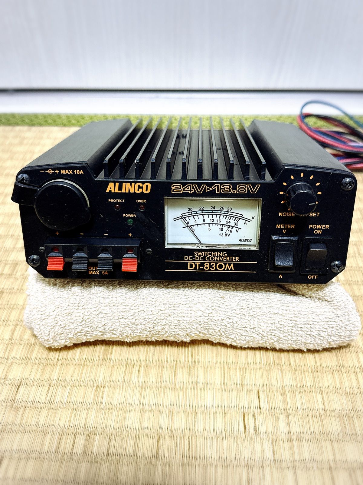 DT-830M　DC/DCコンバーター アルインコ DT-830M 24V→12V デコデコ
