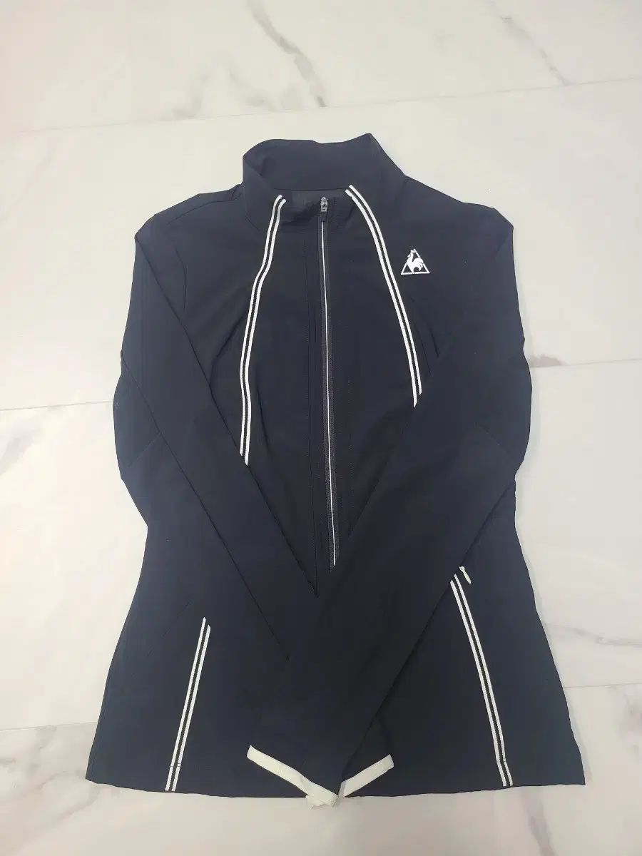 le coq sportif ルコックスポルティフ レディースゴルフ アウター