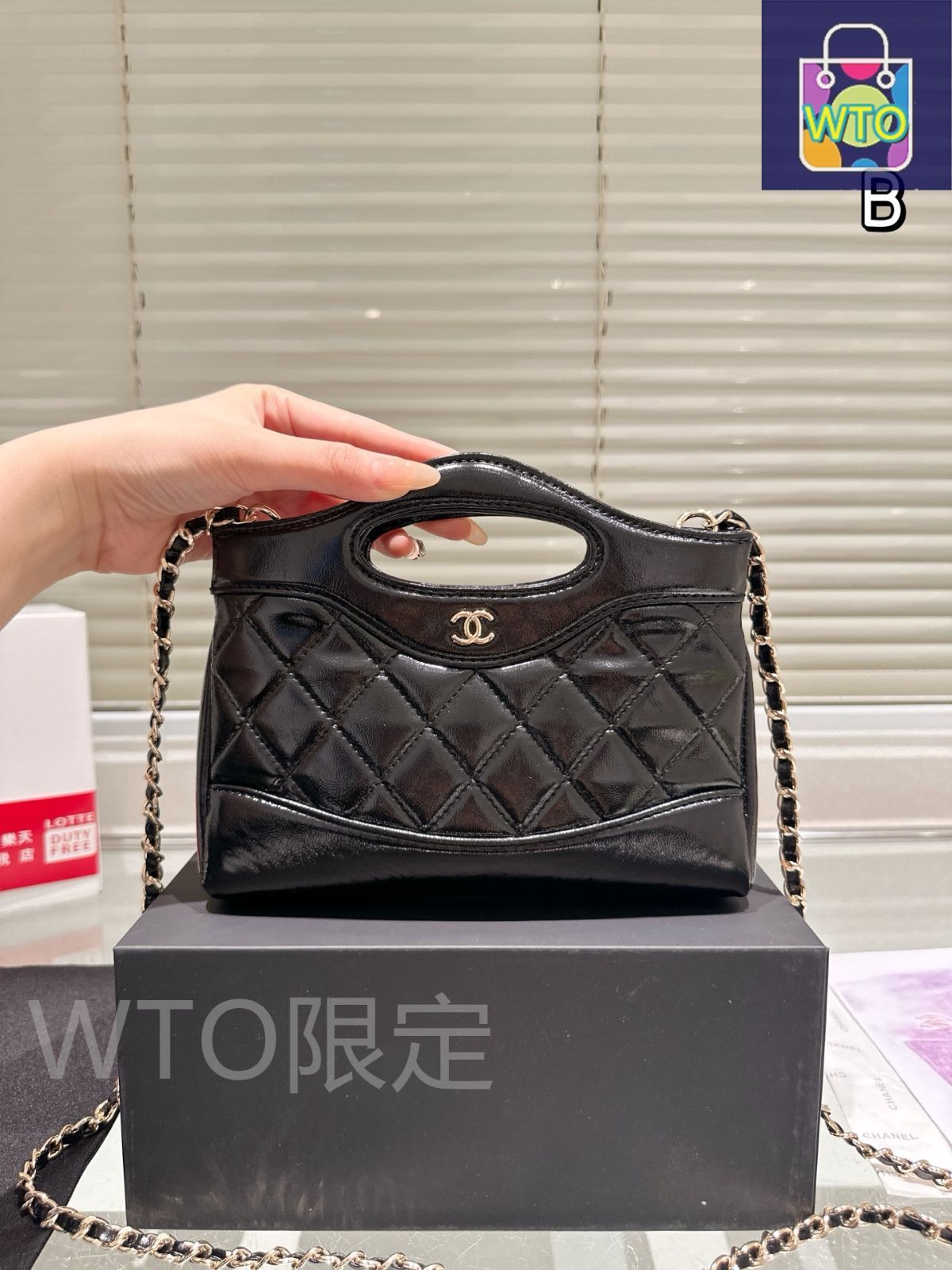 【美品】TUSTING SHIPS別注 パンチングトートバッグ バーガンディ 2025年最新】TUSTING×SHIPSの人気アイテム - メルカリ