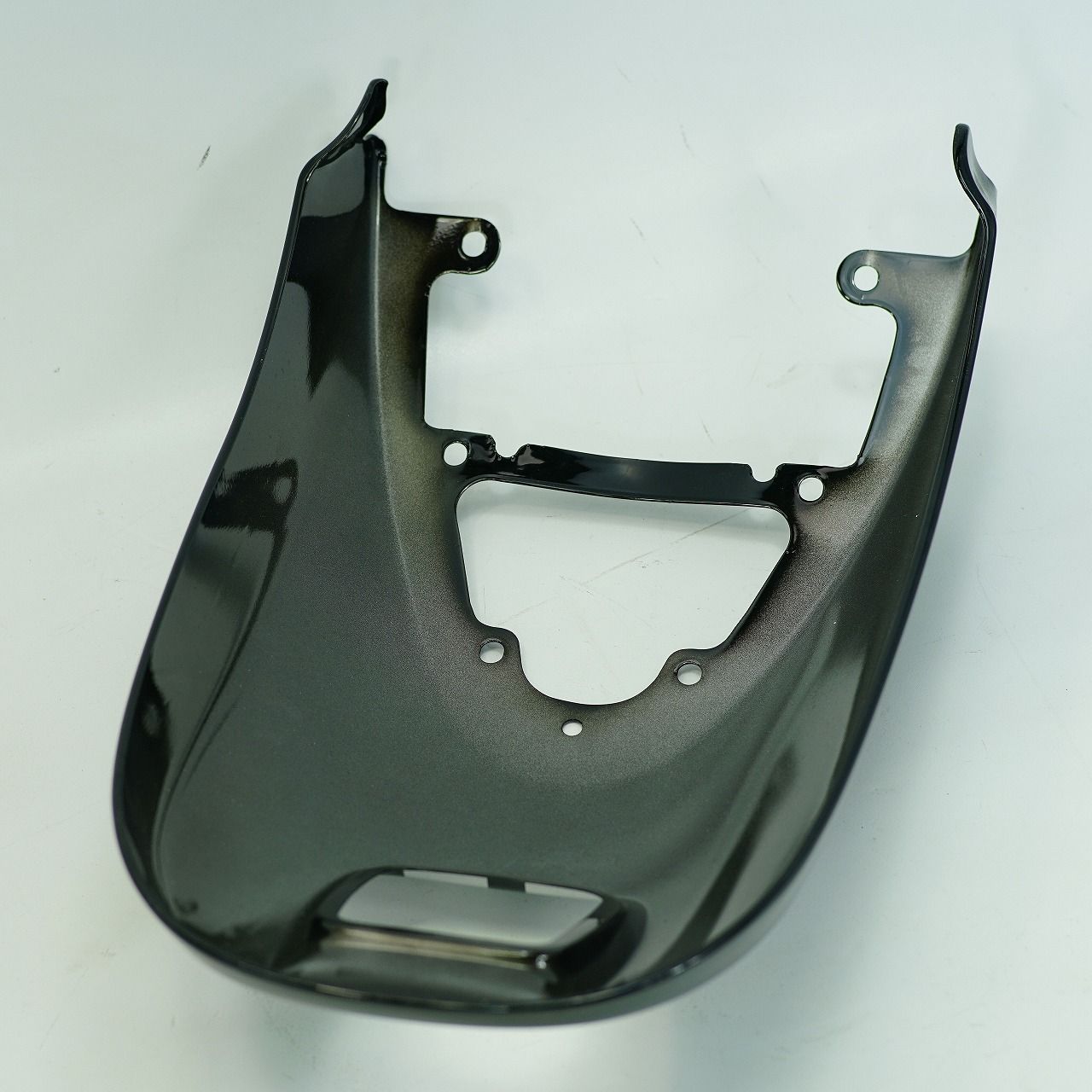 新車外し リアフェンダー