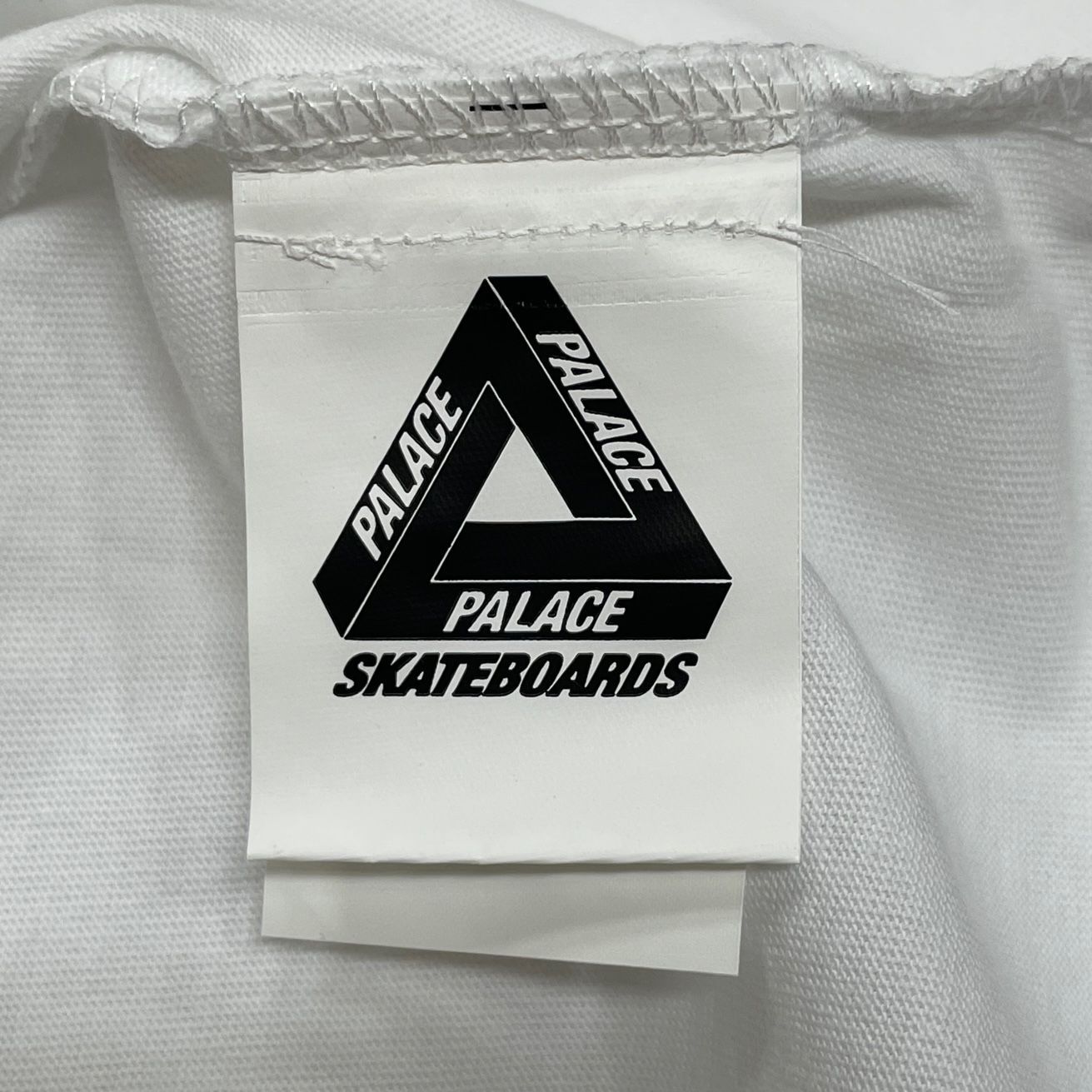 新品 PALACE Apple JOBS WORTH TEE アップル プリント Tシャツ パレス 